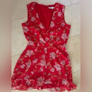 Lovers and friends red floral romper size small